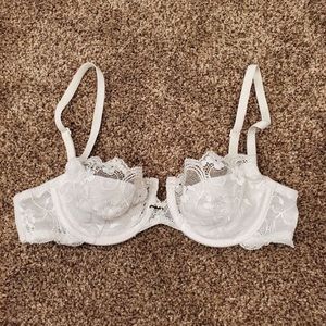 Frederick’s of Hollywood Bra